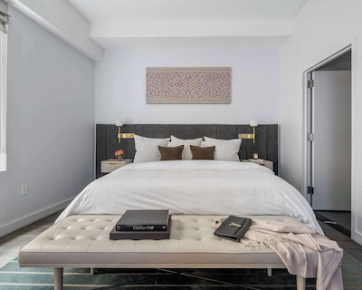 Presidential King Studio With Sofa Bed