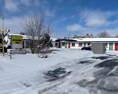 The Cloverleaf Motel