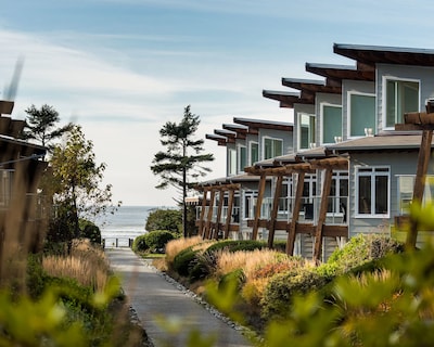 Cox Bay Beach Resort