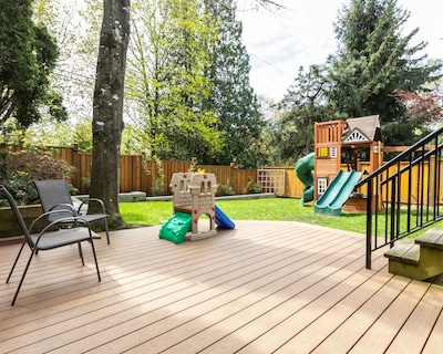 Charming Home With Spacious Backyard And Office