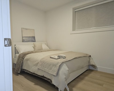 Cozy New Basement Suite Located In Beautiful Silver Valley Maple Ridge