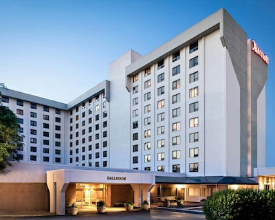 New York LaGuardia Airport Marriott