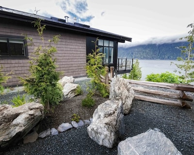 Spectacular Oceanfront Haven