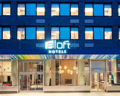 Aloft Long Island City-Manhattan View