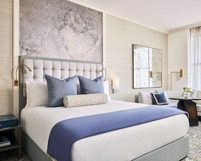 The Wall Street Hotel