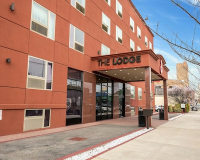 The Lodge Red Hook