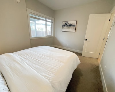 Victoria luxury one bedroom suite