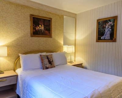 Flushing Central Hotel 88