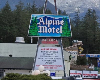 Alpine Motel