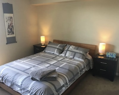 A Quiet Private Suite Overlooking A Quaint Lake