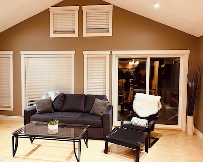 Gordon Head Getaway Nn (a Blocked Out Sunday Is Possible Upon Request)