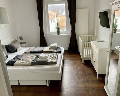 Luxury Vacation Rental Centrally Located And Close To The Beach. Wi-fi Free