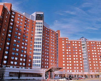 Residence & Conference Centre – Toronto