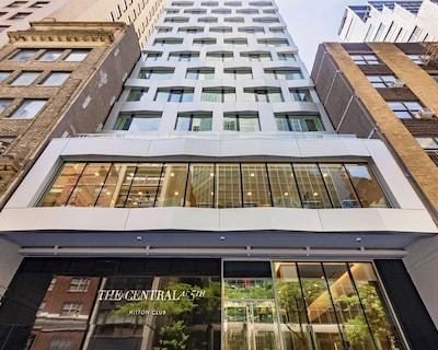 Hilton Club The Central at 5th New York