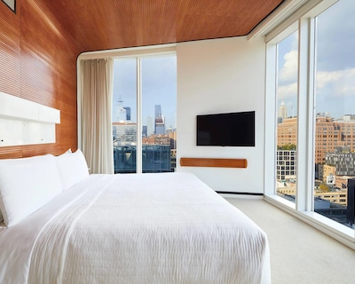 The Standard High Line