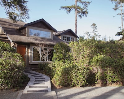 Long Beach Lodge Resort