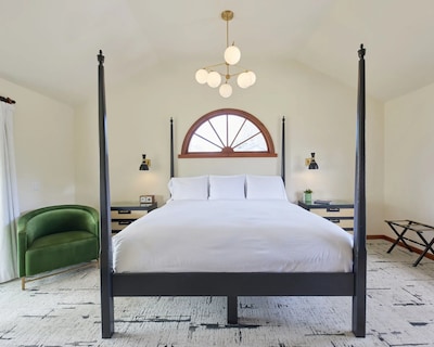The Hampton Maid