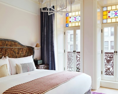 The Hotel Chelsea