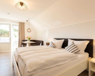 Apartment 4 Holiday Home Naase Am Leuchtturm