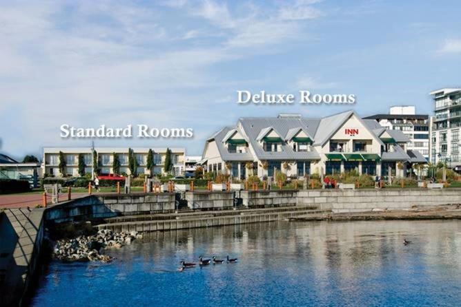 Sidney Waterfront Inn & Suites
