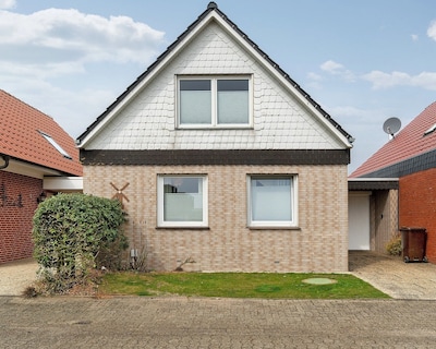 Holiday Home Me(e)rzeit in Schillig – Close to the Beach