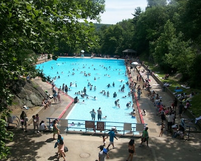 Overlook Lodge and Stone Cottages at Bear Mountain