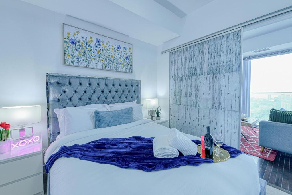 The York Suites