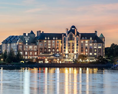 Delta Hotels Victoria Ocean Pointe Resort