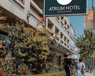 Atrium Hotel Vancouver