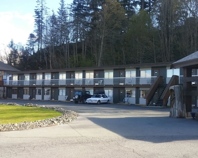 Big Rock Motel