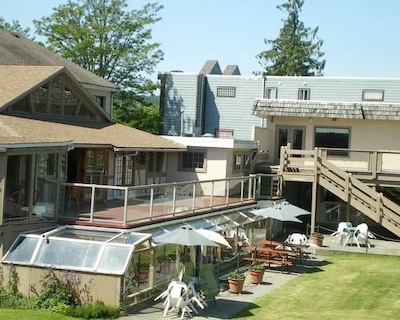 Campbell River Lodge