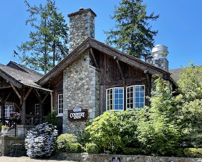 The Latch Inn