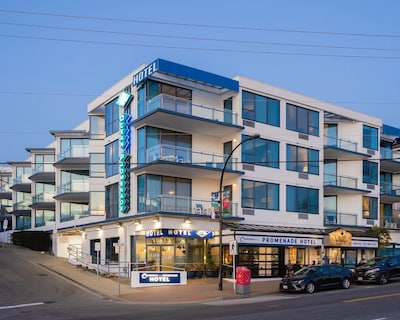 Ocean Promenade Hotel