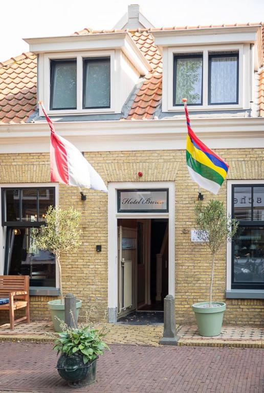 Hotel Buren