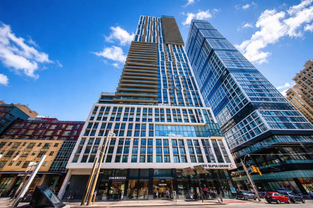 Studio Condos – Downtown Toronto