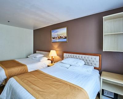 Flushing Hotel