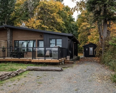 Oceanfront | Epic Views Sauna Bbq Firetable