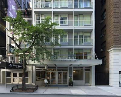 The Bernic Hotel New York City Tapestry Collection by Hilton