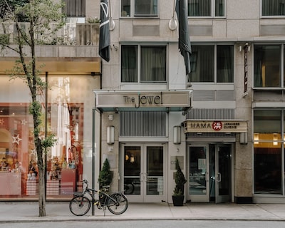 The Jewel Hotel New York