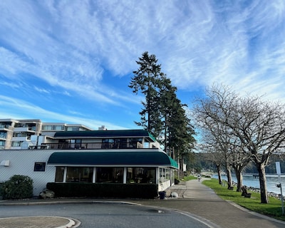 Sechelt Inn