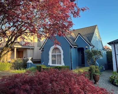 Elmshade Villa in Vancouver South