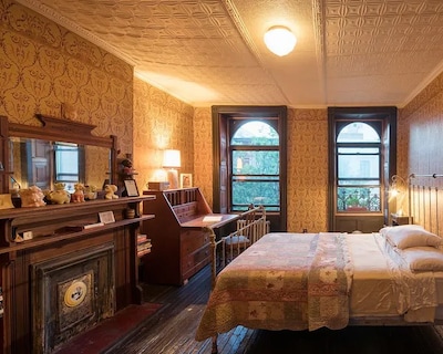 The Harlem Flophouse