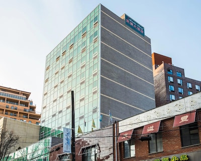 Asiatic Hotel – Flushing