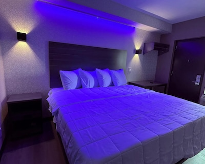 The Vine Hotel Bronx New