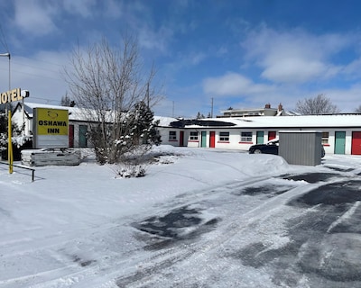 OSHAWA INN MOTEL