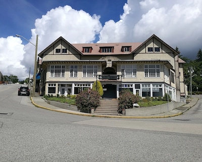 Rodmay Heritage Hotel