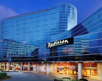 Radisson Hotel Vancouver Airport