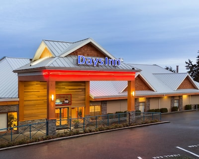 Days Inn by Wyndham Nanaimo Harbourview