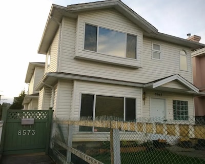Marpole Guest House