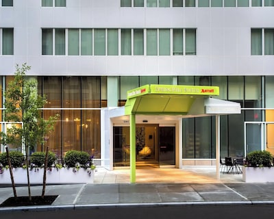 SpringHill Suites by Marriott New York Midtown Manhattan/Fifth Avenue